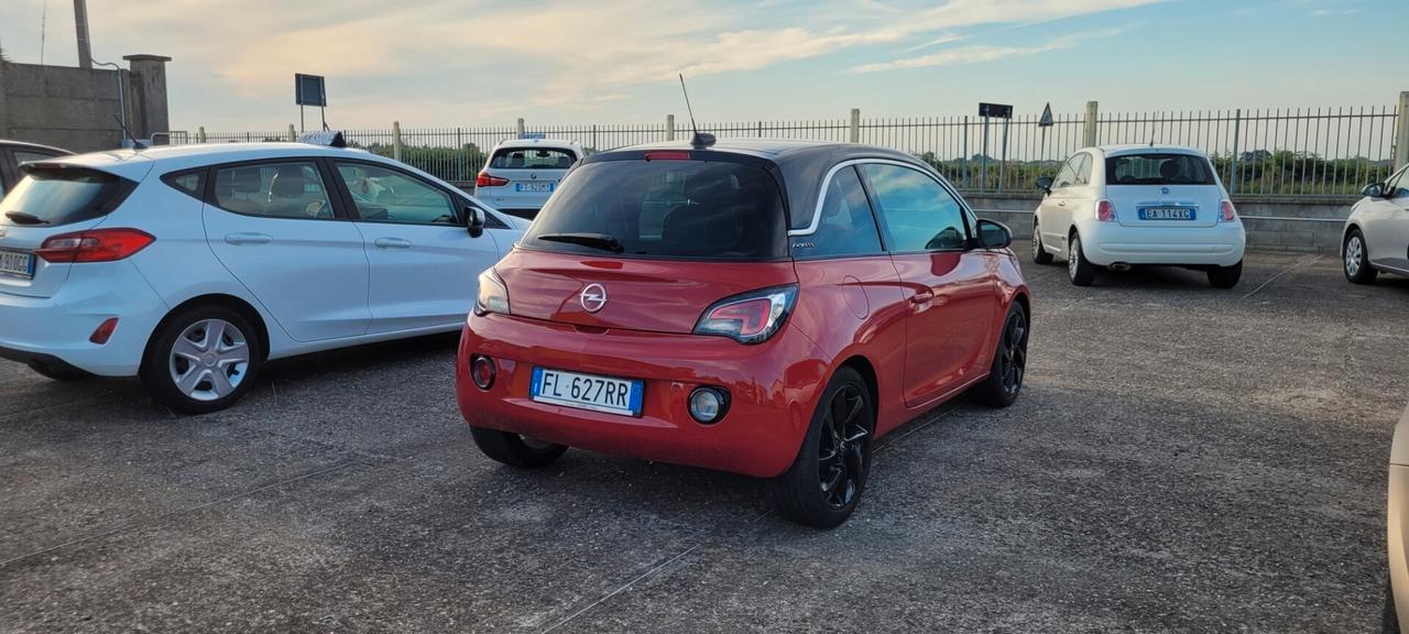 Opel Adam Rocks NEOPATENTATA