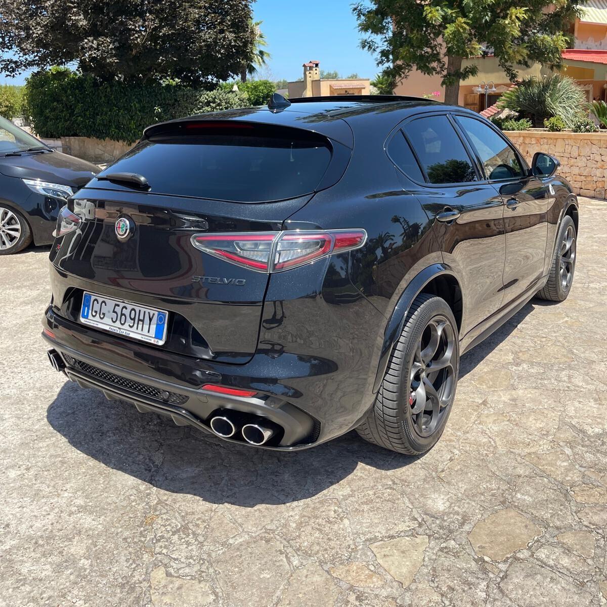 Alfa Romeo Stelvio V6 510 CV AT8 Quadrifoglio