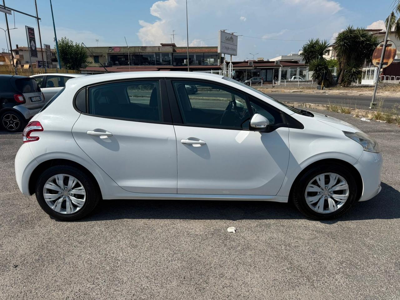 PEUGEOT 208 5PORTE 1.2VTI BENZINA 82CV 90MILAKM