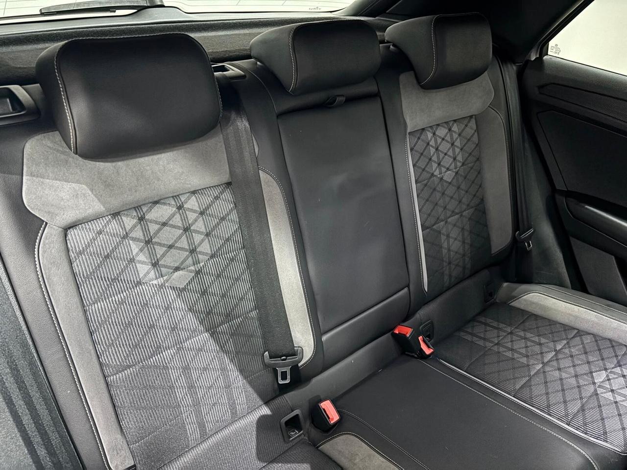 Volkswagen T-Roc 1.0 TSI R-Line