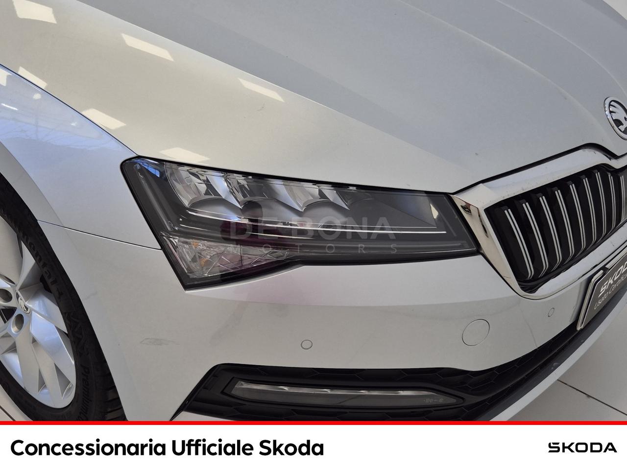 Skoda Superb wagon 2.0 tdi evo executive 150cv dsg