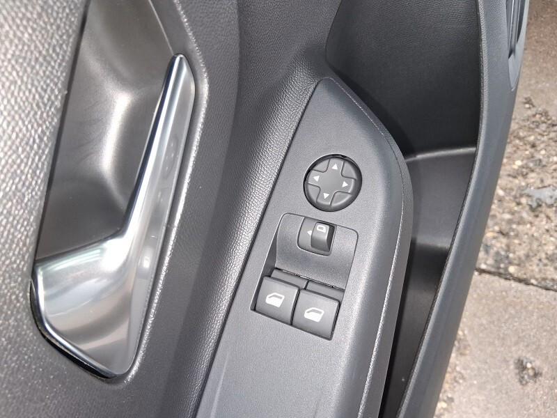 Opel Corsa 1.2 Edition