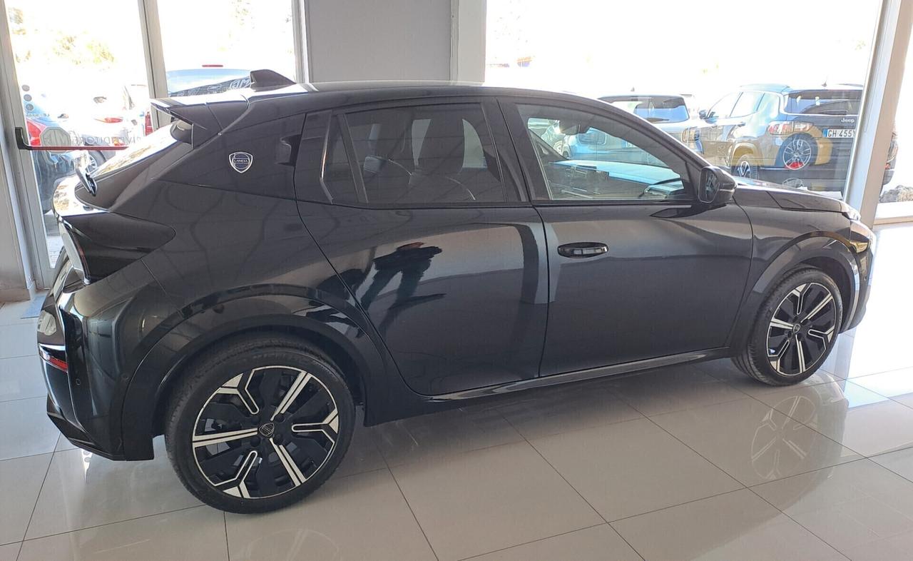 Lancia Ypsilon Hybrid 1.2 Benz Edizione Cassina 2025