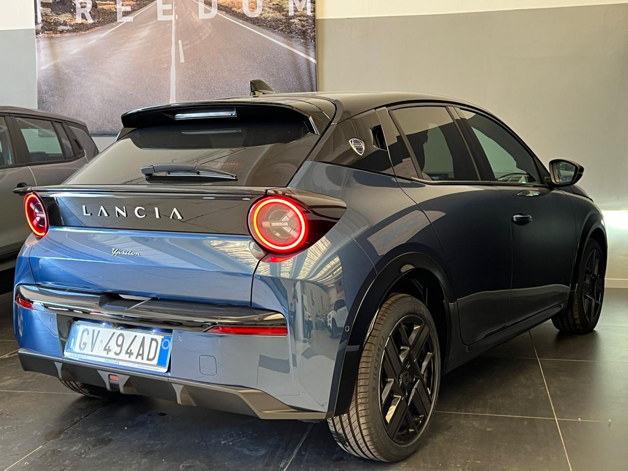 Lancia Ypsilon LX 156CV ELETTRICA AUTONOM 400KM*