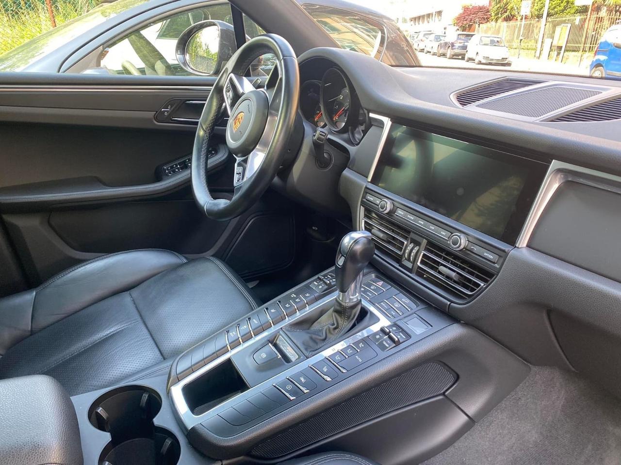 Porsche Macan 2.0