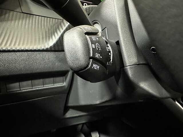 Peugeot 2008 PureTech 100 S&S Style KM ZERO