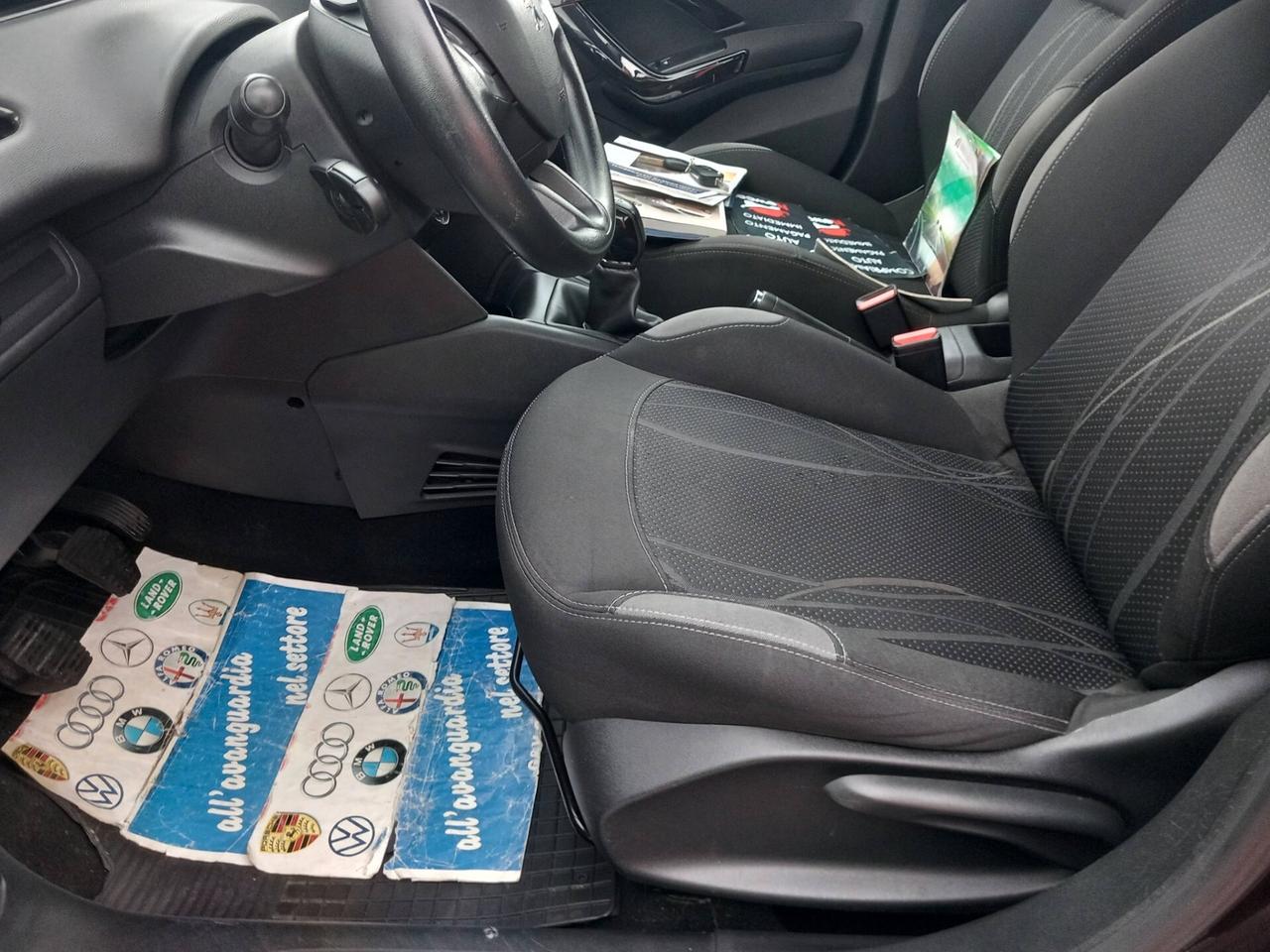 Peugeot 208 1.0 VTi 68 CV 5 porte Active