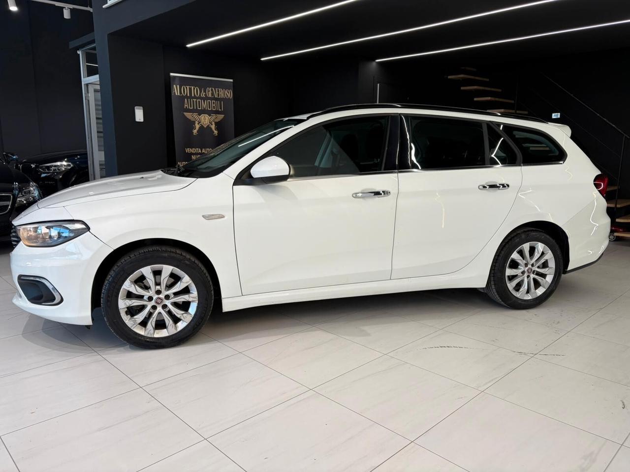 Fiat Tipo 1.6 Mjt S&S SW Lounge
