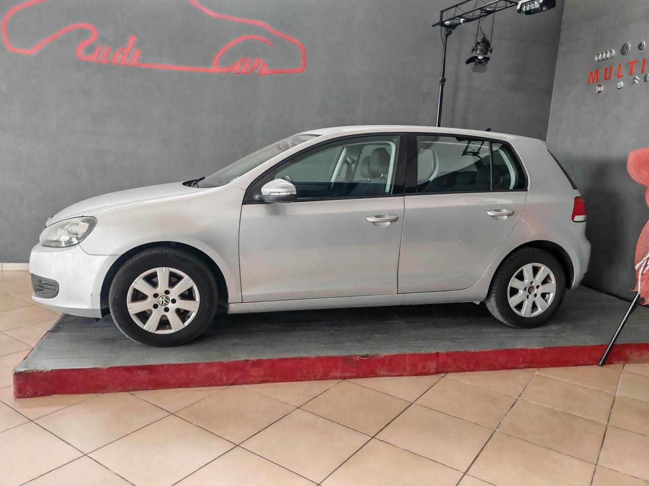 Volkswagen Golf 1.6 TDI DPF 5p. Comf. BlueM. Tech.
