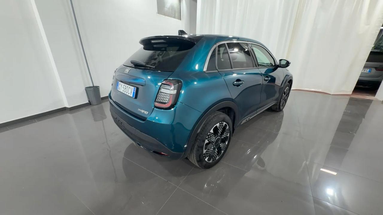 Fiat 600 Hybrid 100 CV DCT MHEV La Prima