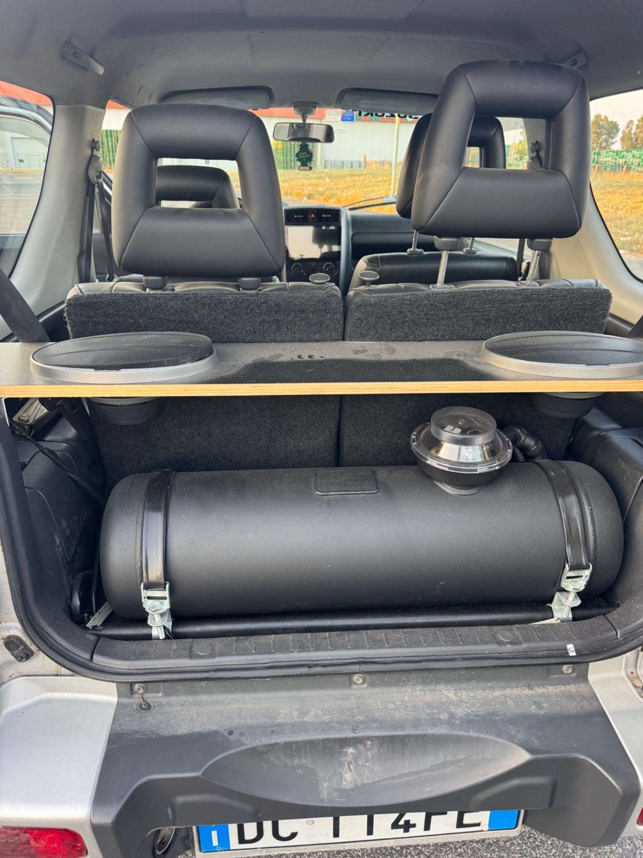 Suzuki Jimny 1.3i 16V cat 4WD JLX Più