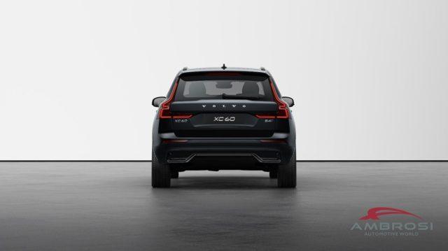 VOLVO XC60 B4 AWD mild hybrid Diesel Plus Dark