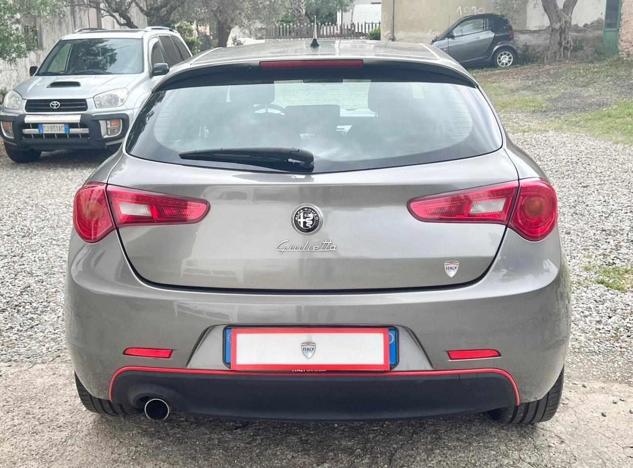 Alfa Romeo Giulietta 1.6 JTDm-2 105 CV Distinctive