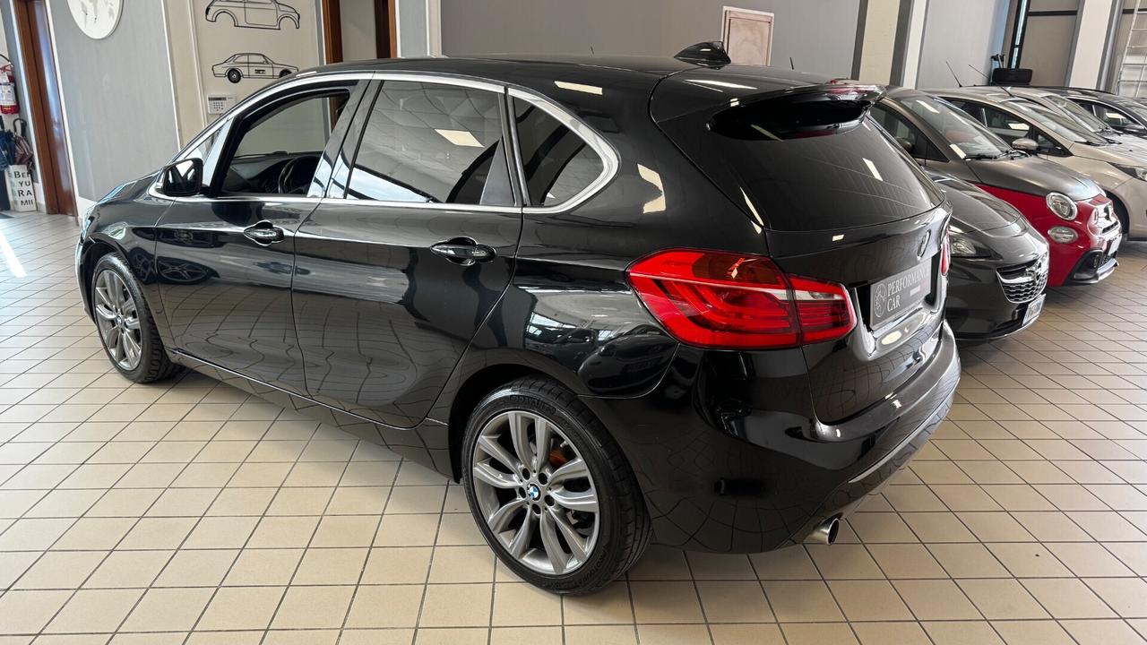 Bmw 2er Active Tourer 218d Luxury