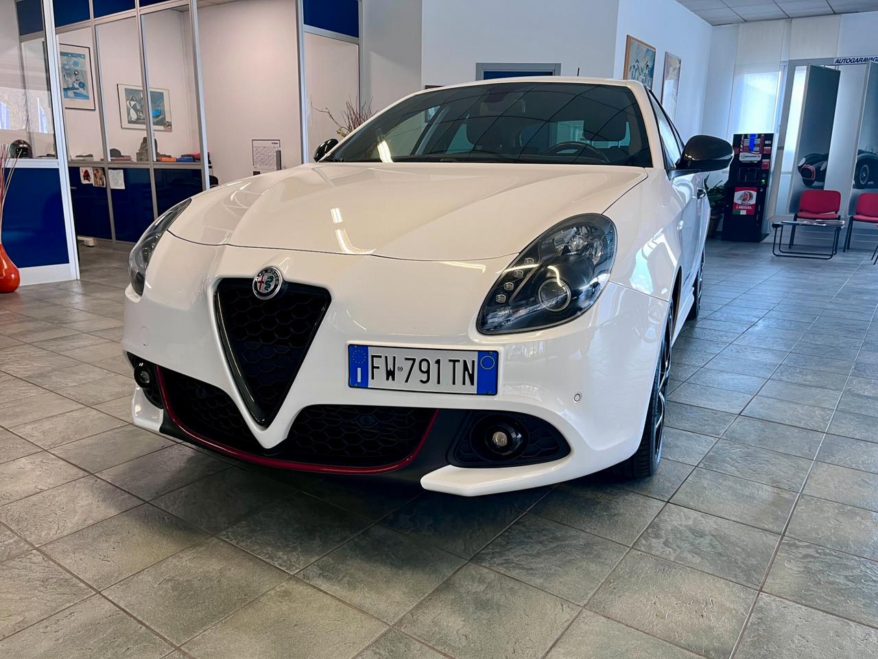 Alfa Romeo Giulietta 1.6 JTDm CAMBIO AUTOMATICO 120 CV Sport-NEOPATENTATI-