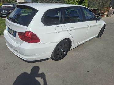 Bmw 320d cat Touring distribuzione appena effettuata