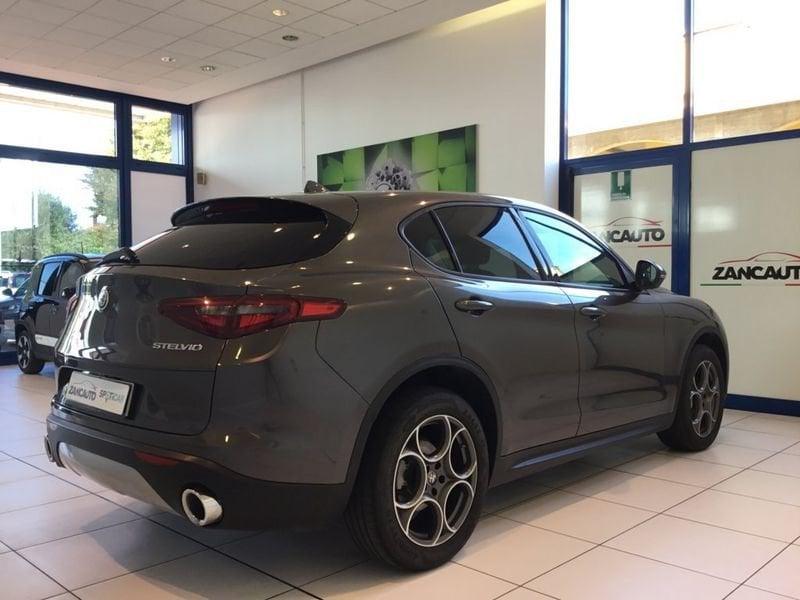 Alfa Romeo Stelvio 2.2 Turbodiesel 210 CV AT8 Q4 Super