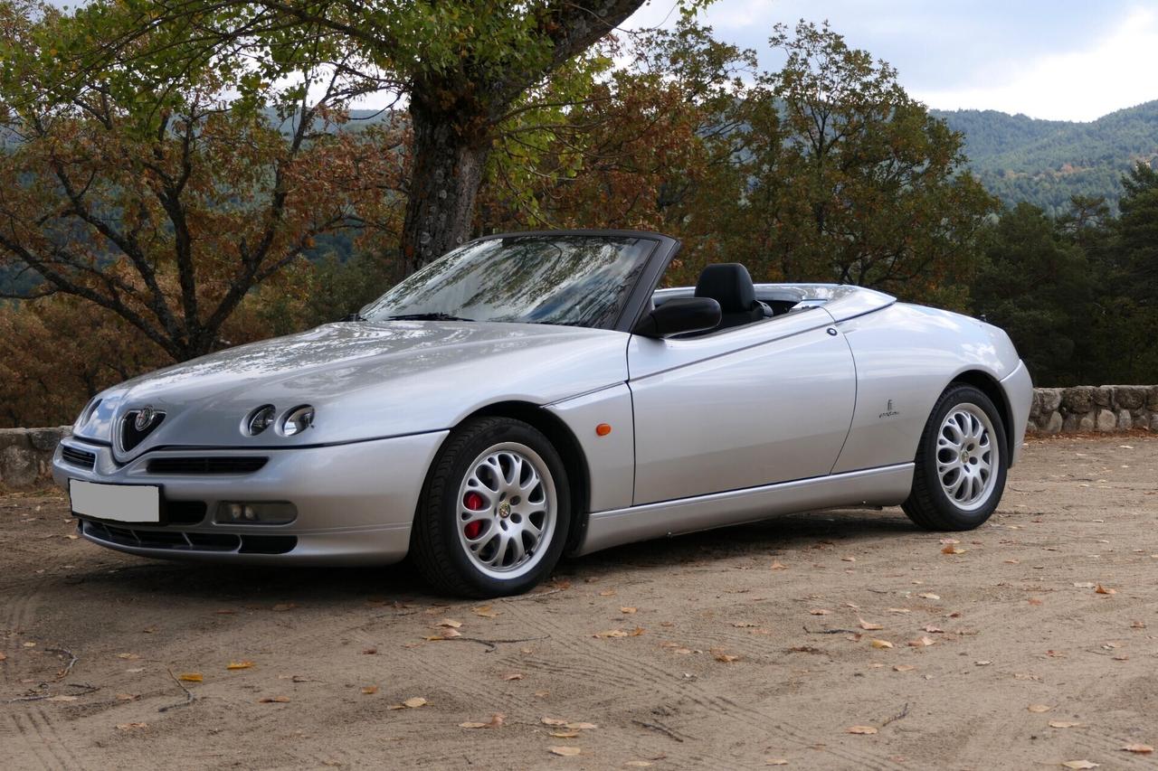 Alfa Romeo Spider 3.0i V6 24V cat L