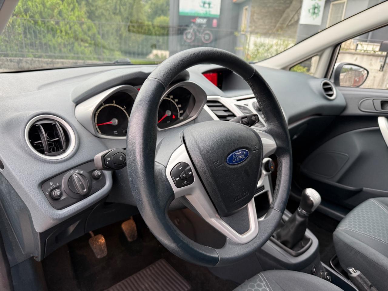 Ford Fiesta 1.4 5 porte GPL Titanium 96cv