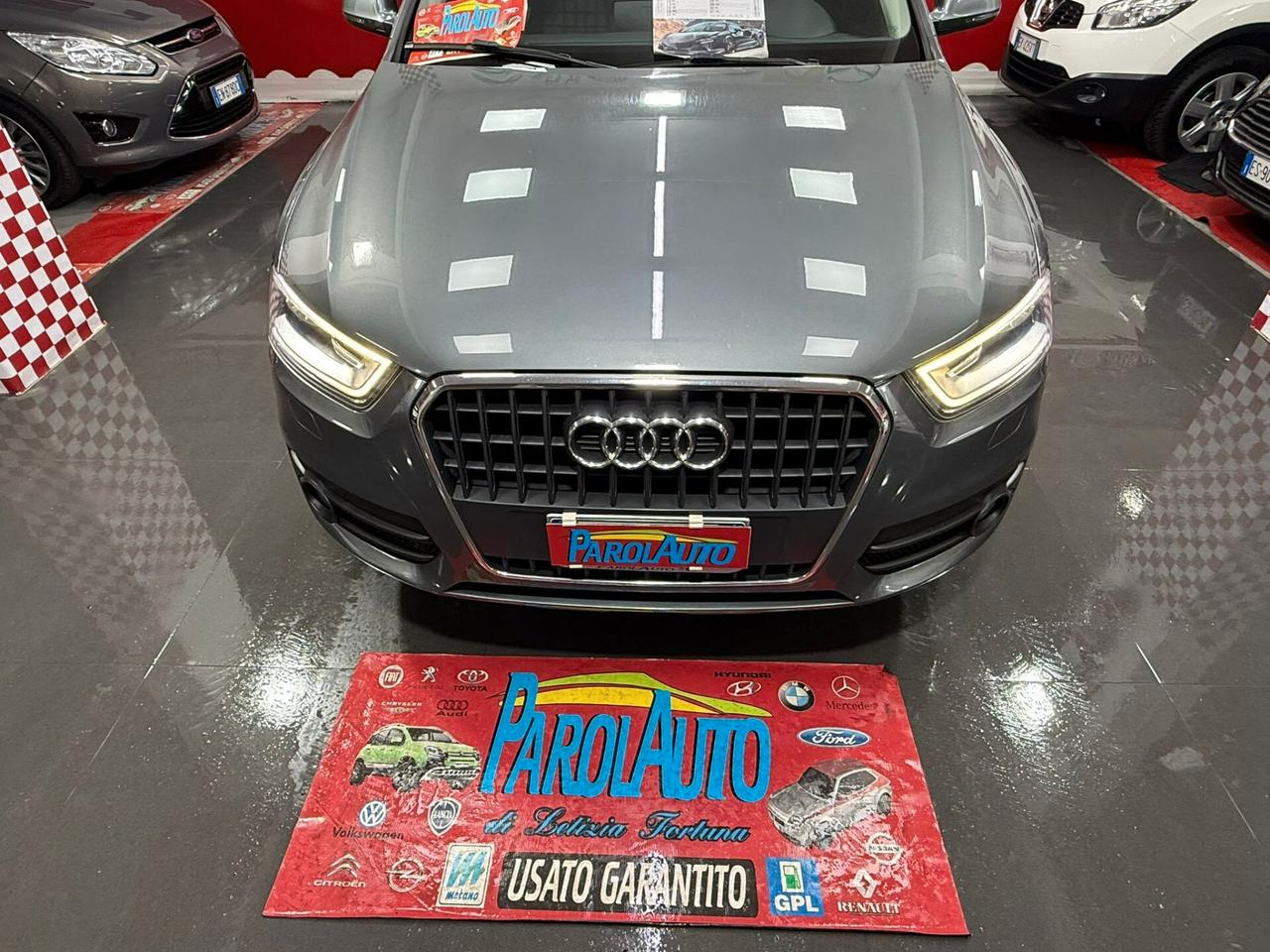 Audi Q3 2.0 TDI 140cv S-LINE - 2012