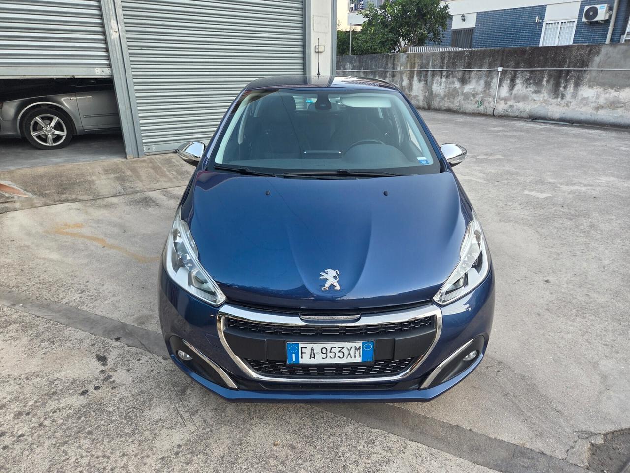 Peugeot 208 BlueHDi 75 5 porte Allure