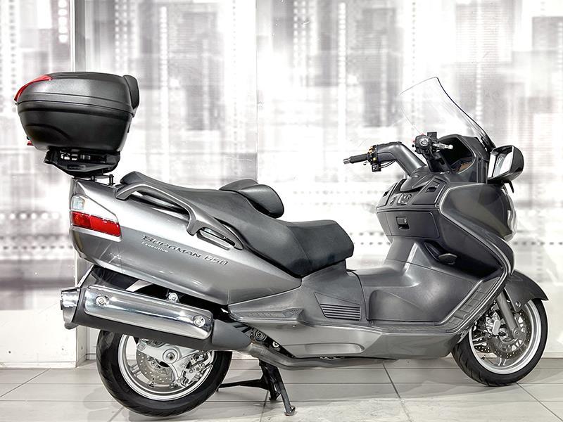 Suzuki Burgman 650 Executive