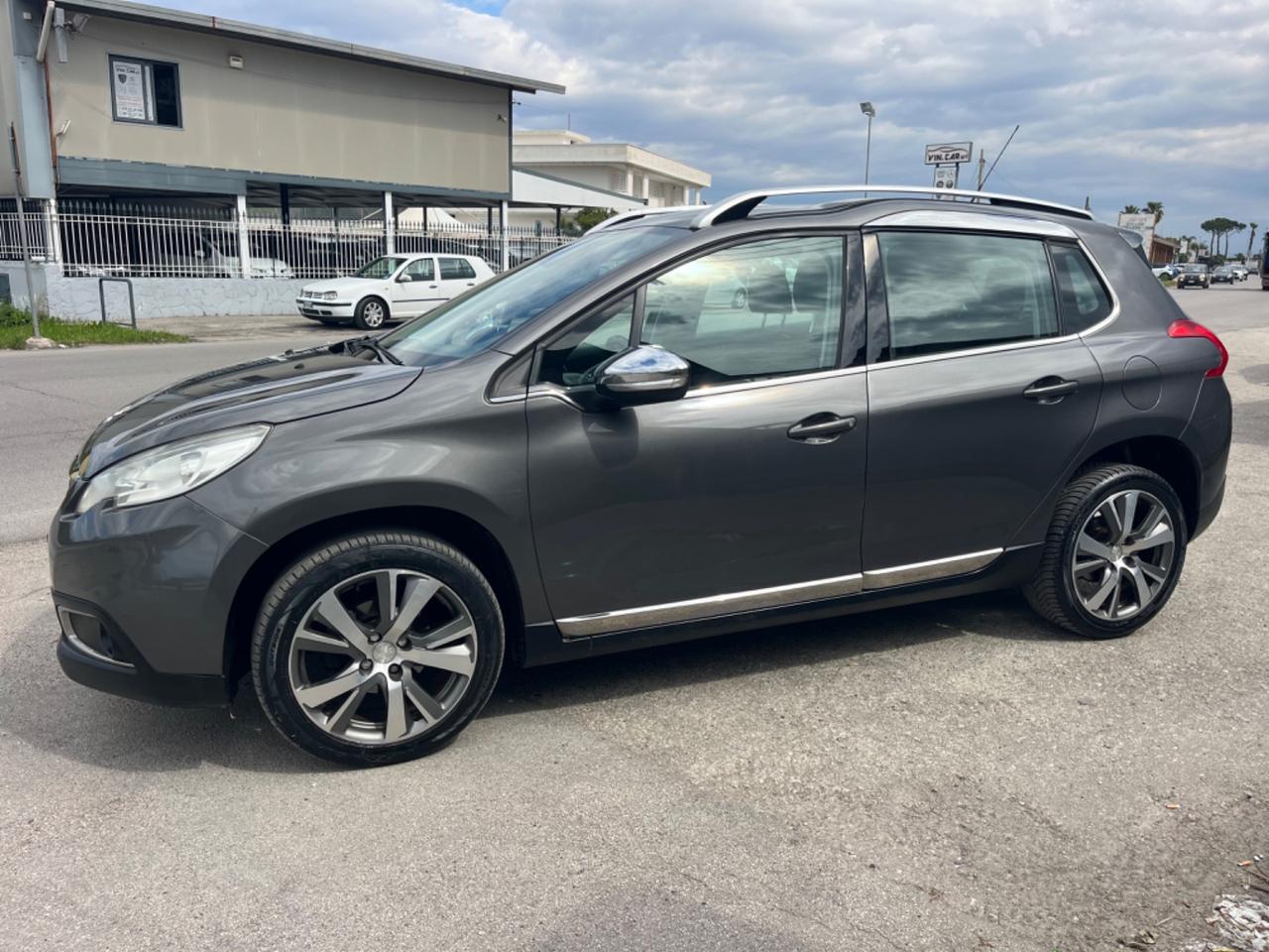 Peugeot 2008 1.6 e-HDi 92 CV Stop&Start Urban Cross