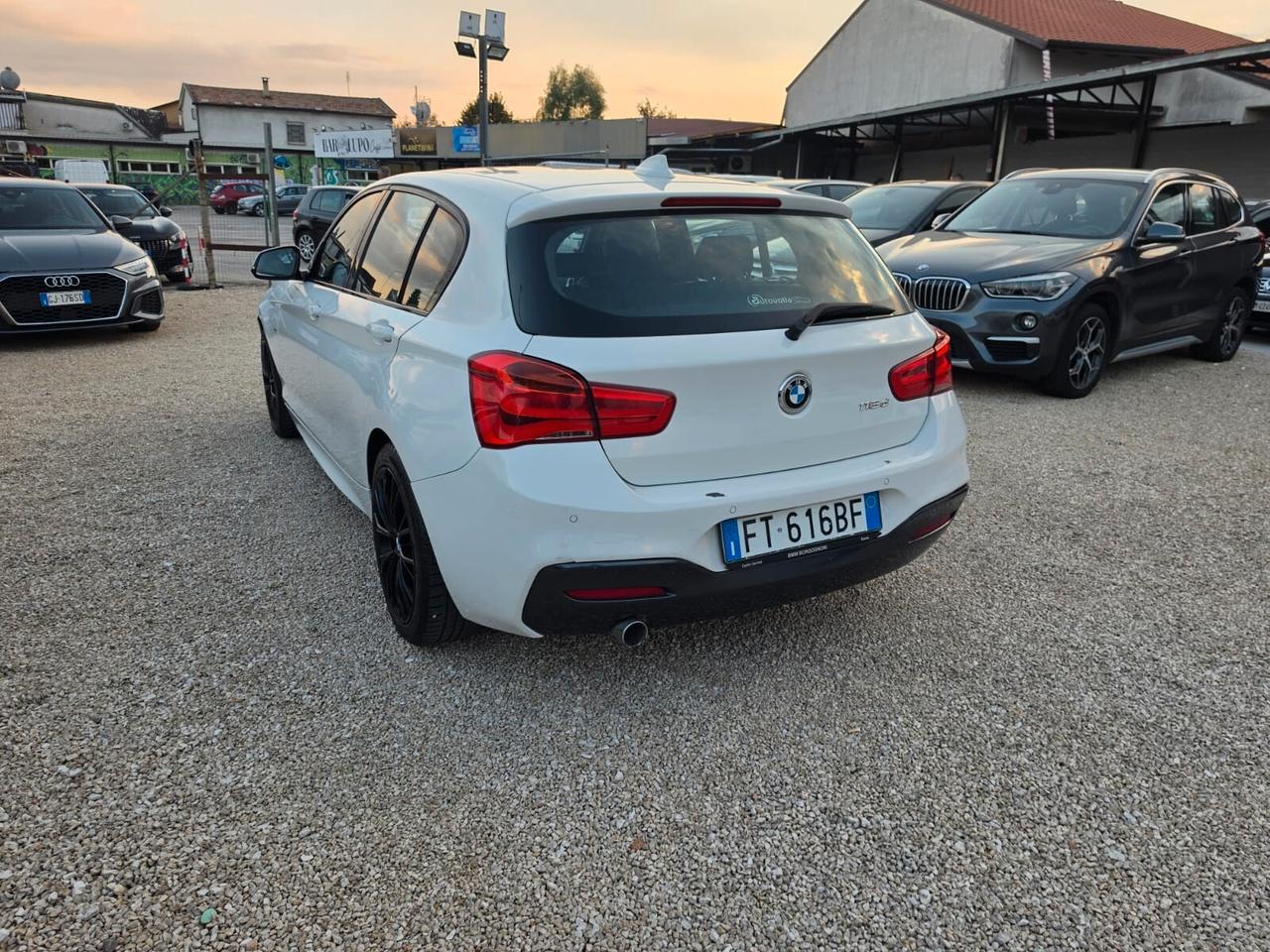 Bmw 116 116d 5p. Urban