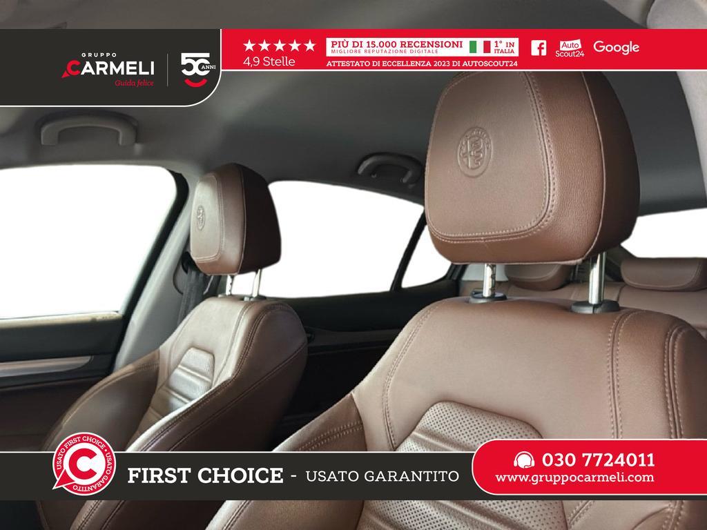 Alfa Romeo Stelvio 2.2 Turbo Veloce Q4 AT8