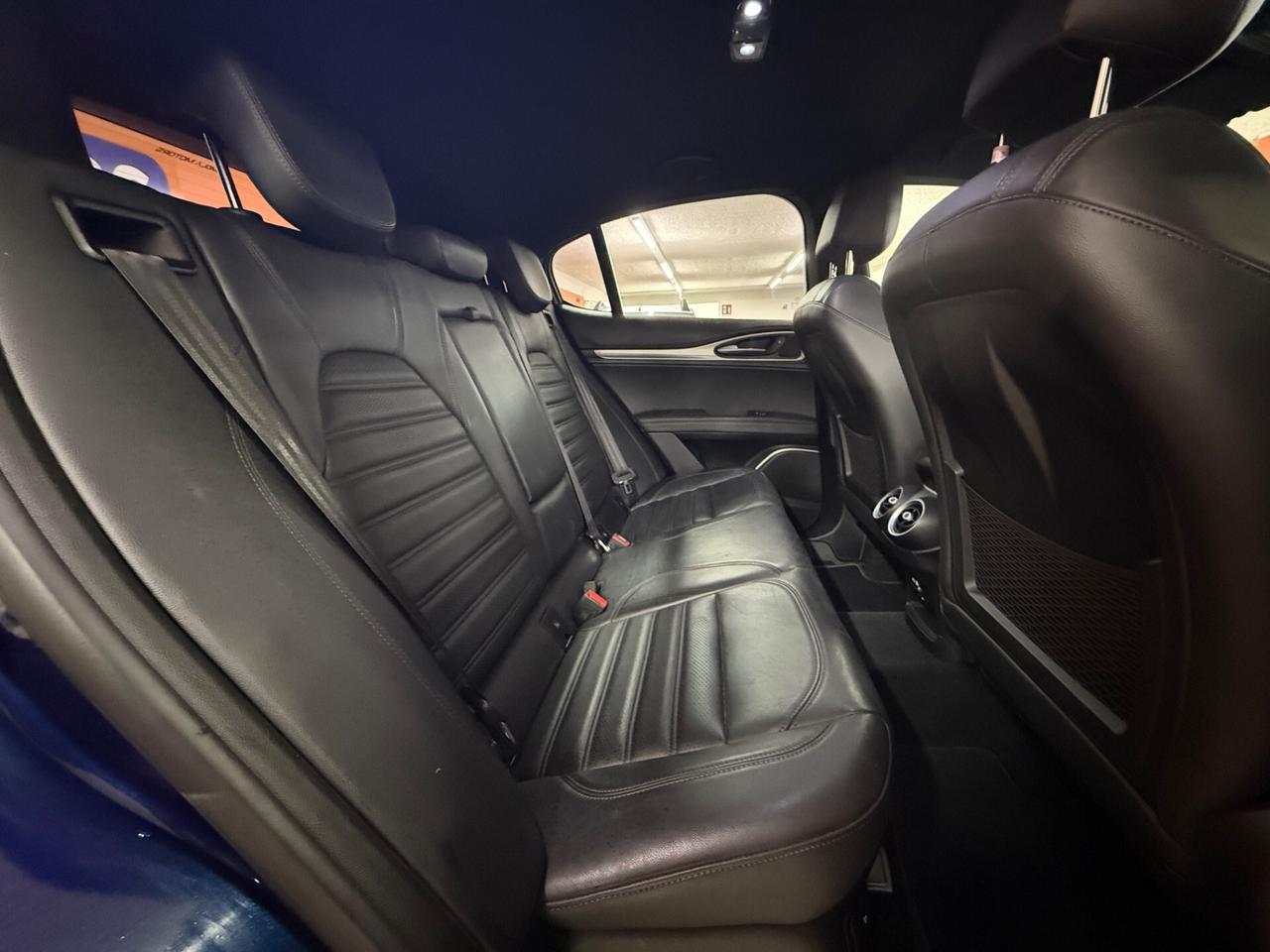 Alfa Romeo Stelvio 2.2 Turbodiesel 210 CV AT8 Q4 Lusso