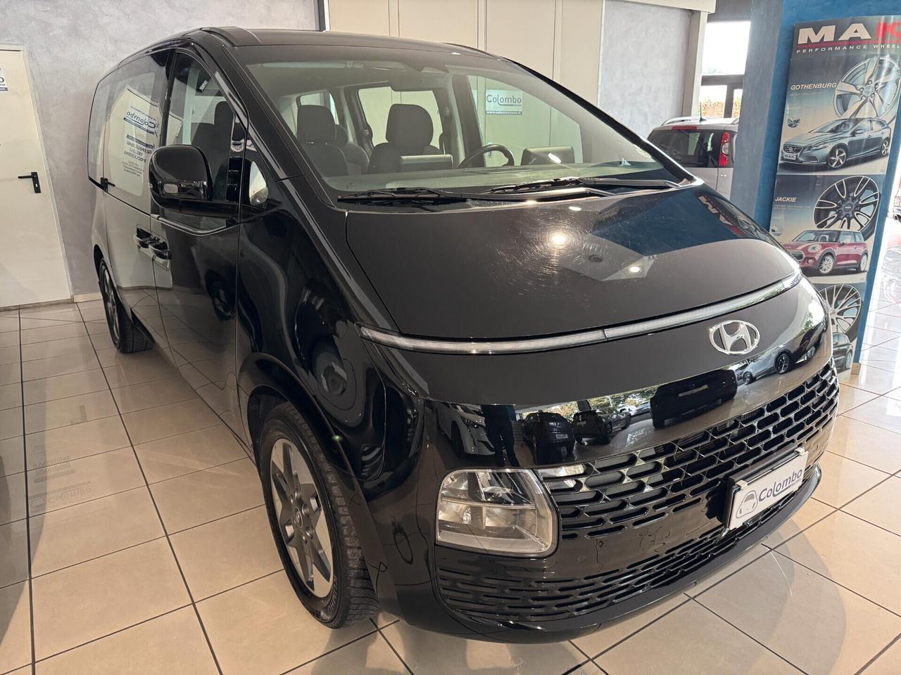 Hyundai STARIA 2.2 Wagon 2wd auto Led App conn 9p 18" (+Iva)