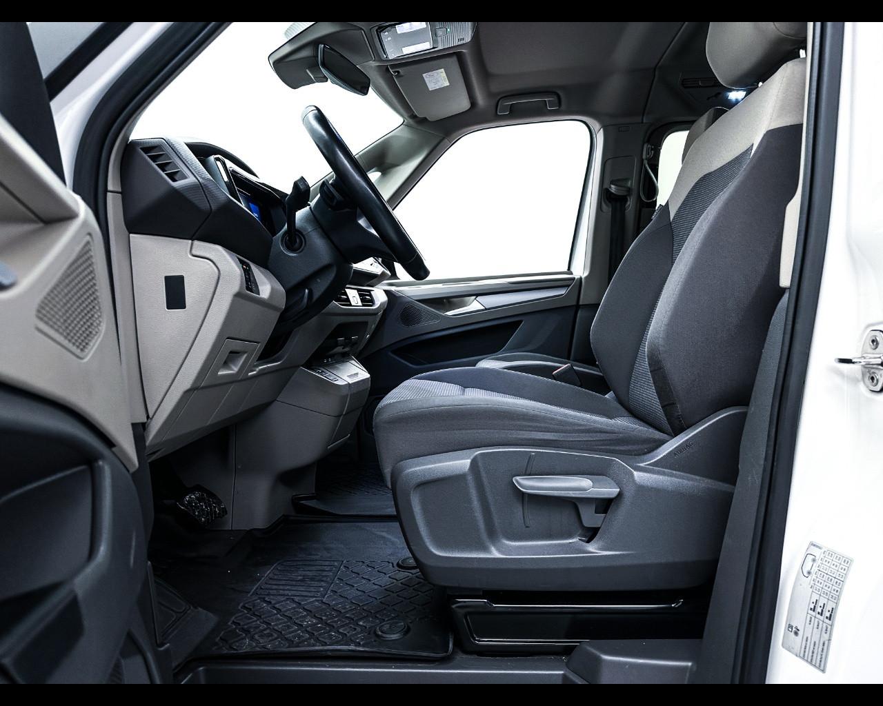 VOLKSWAGEN Multivan 7ª '21-> - Multivan 2.0 TDI 150CV DSG Space