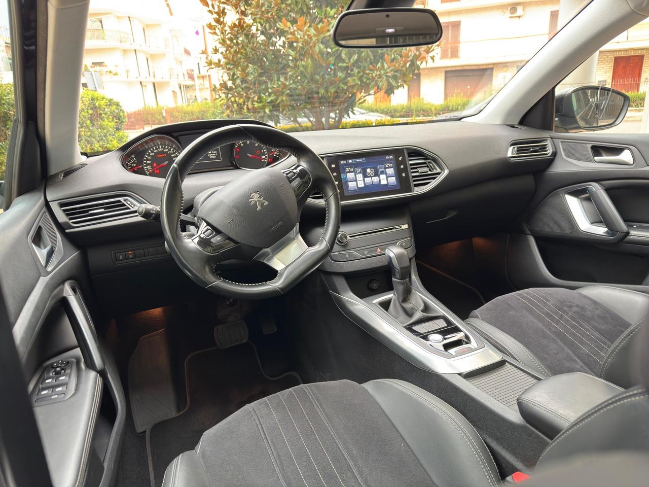 Peugeot 308 1.6 BlueHDi 120 cv S&S EAT6 GT Line
