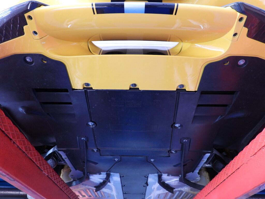 Ferrari 488 Coupe 3.9 Pista F1