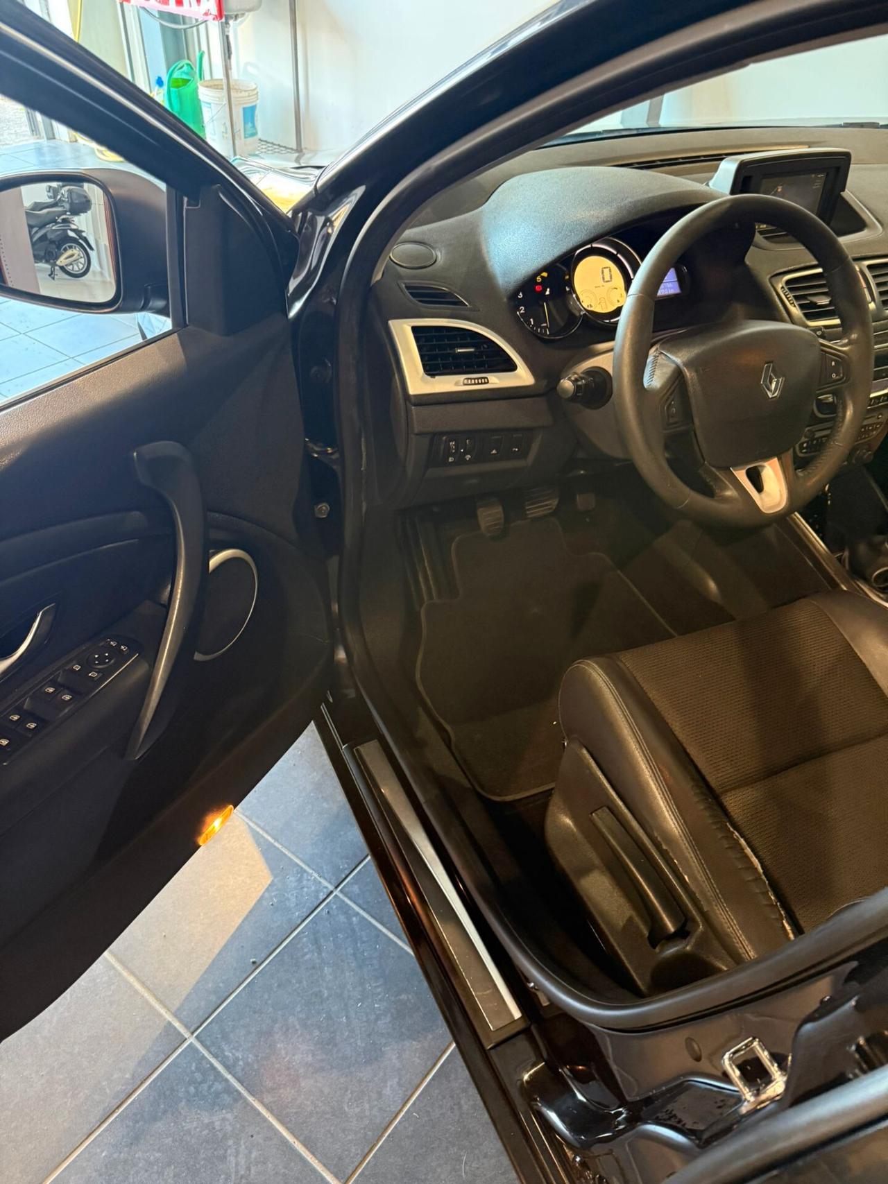 Renault Megane 1.9 dCi 130CV
