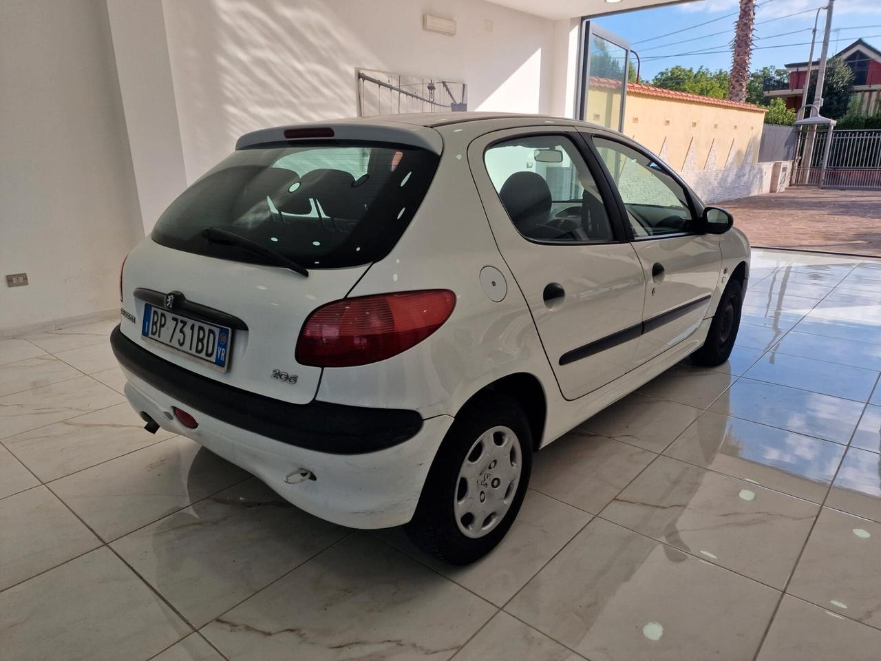 Peugeot 206 1.4 5p. XR