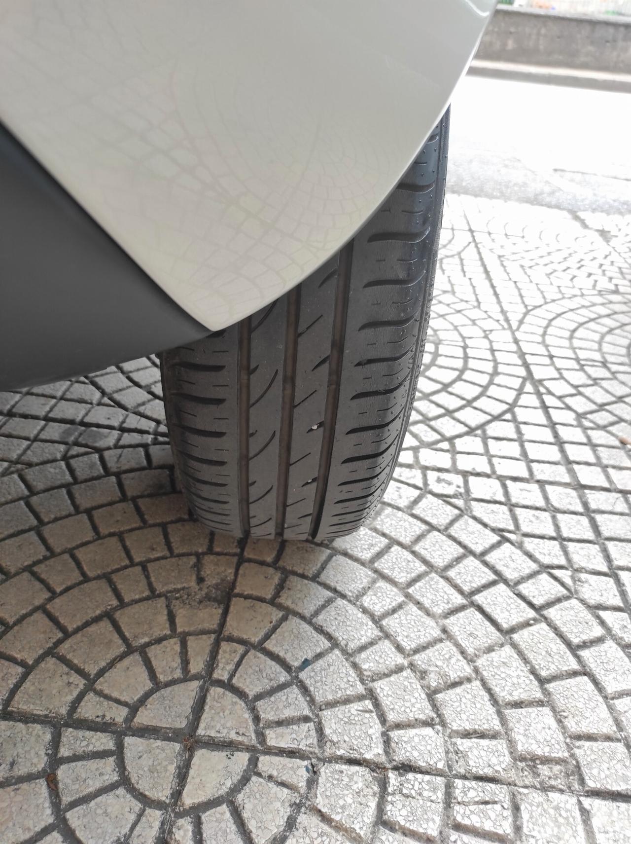 Lancia Ypsilon 2016 0.9 TwinAir Benzina metano LEGA SENSORI BLUETOOTH