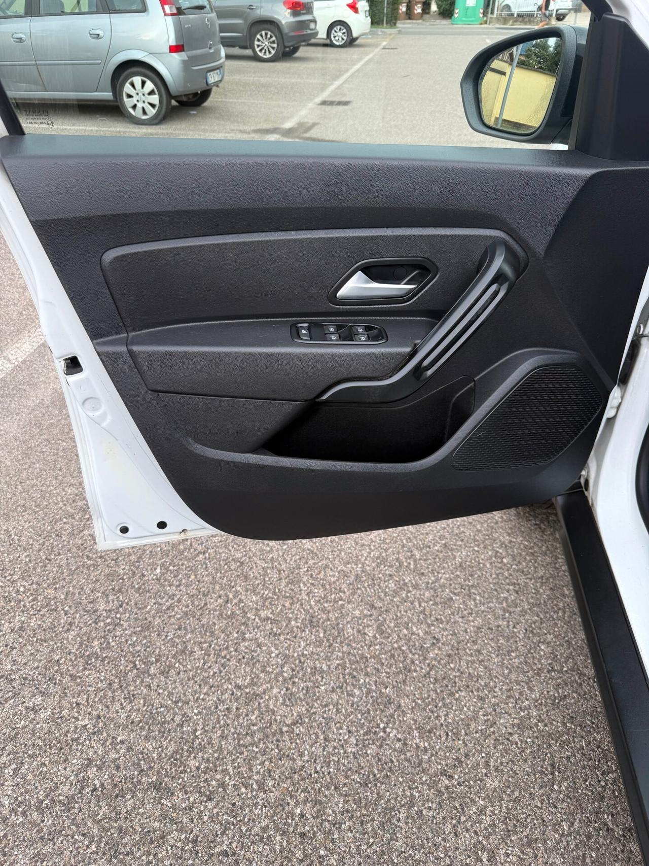 Dacia Duster 1.0 tce Gpl - NAV. - 12 MESI DI GARANZIA -