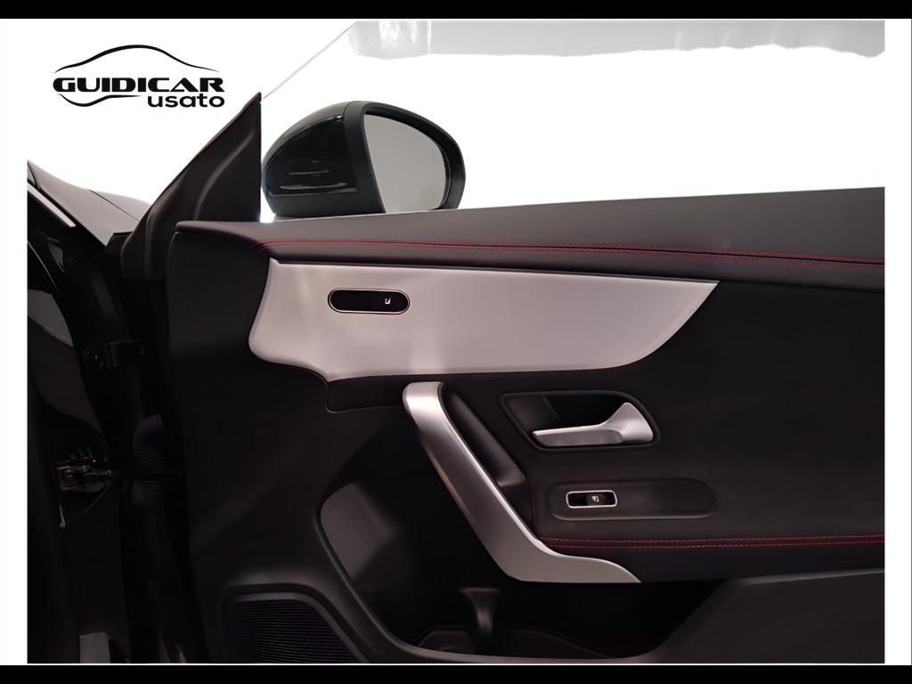 Mercedes-Benz CLA Sh.Brake - X118 2023 - CLA Shooting Brake 180 d AMG Line Advanced Plus auto