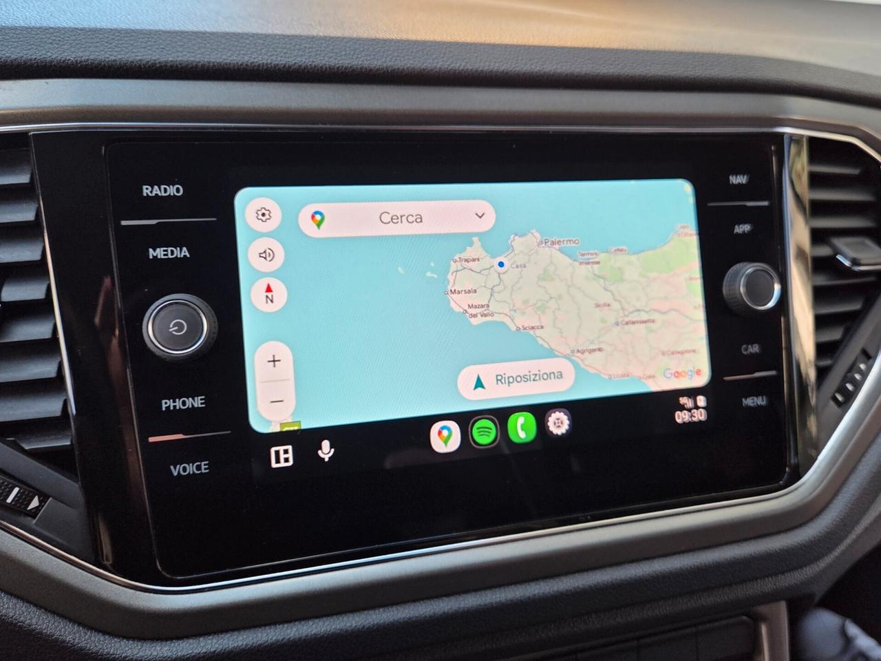 Volkswagen T-Roc 1.6 TDI SCR Business Navi