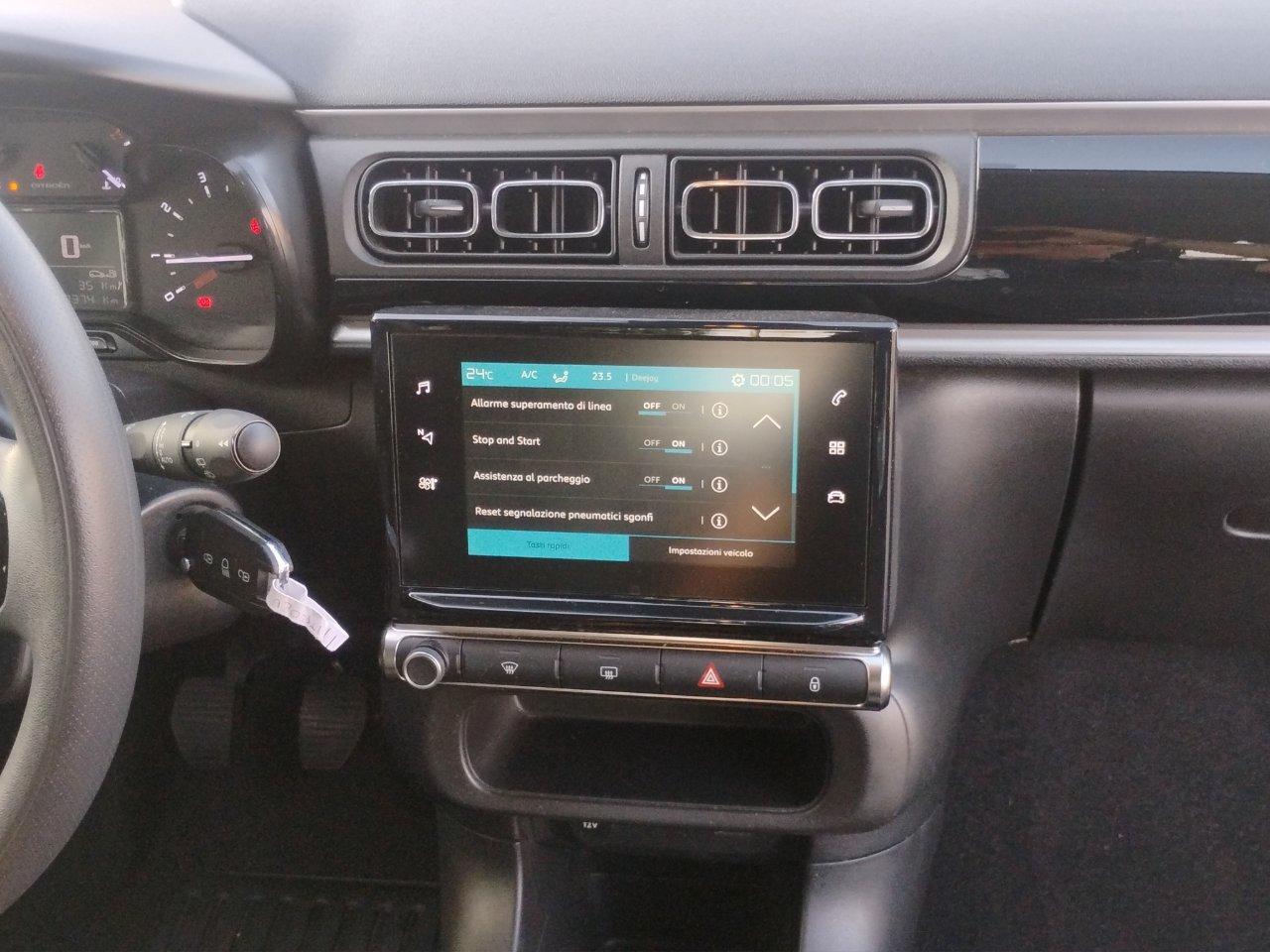 Citroen C3 1.2 puretech Shine s&s 83cv.PREZZO REALE
