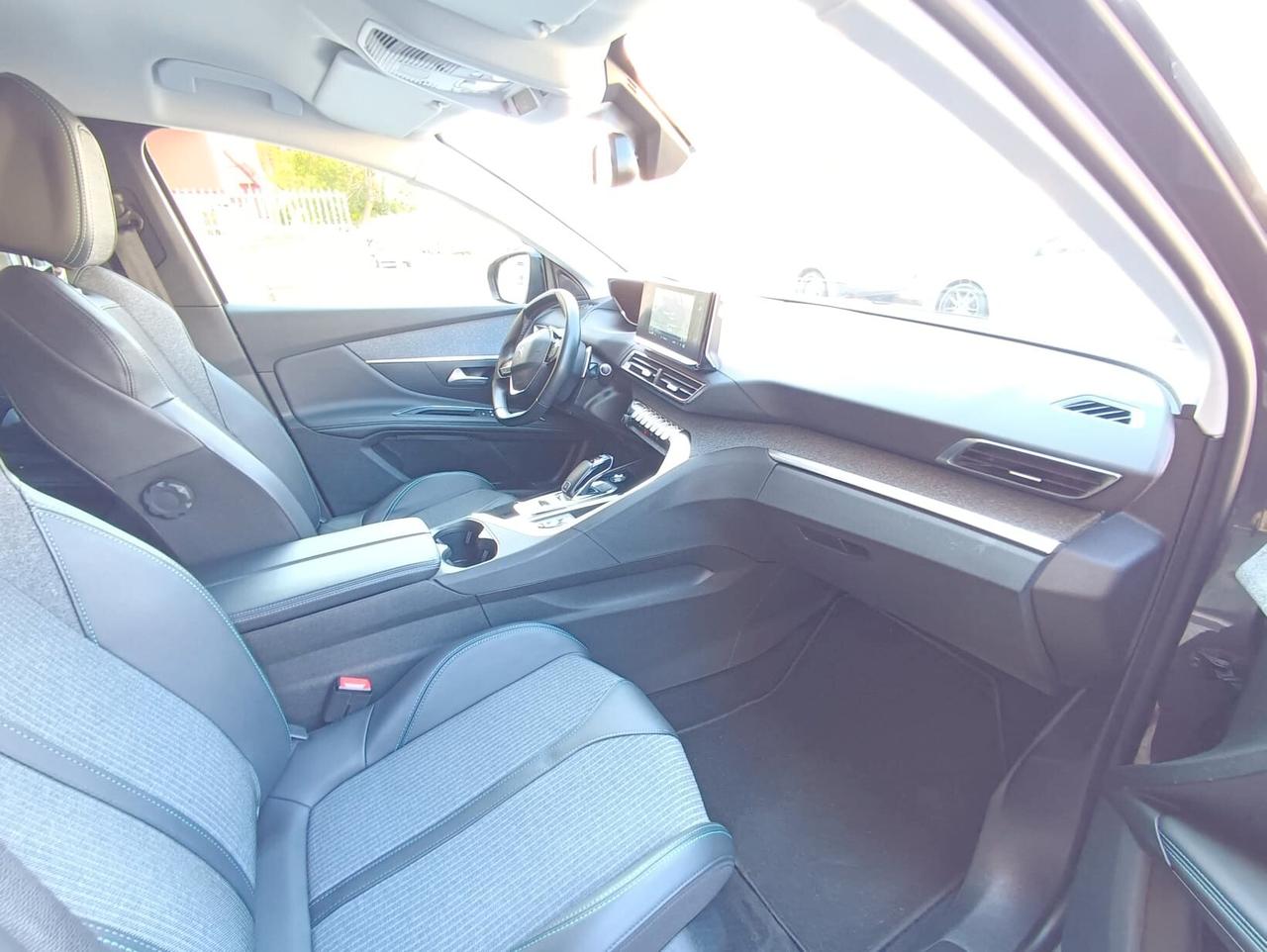 Peugeot 3008 BlueHDi 130 S&S Allure Pack
