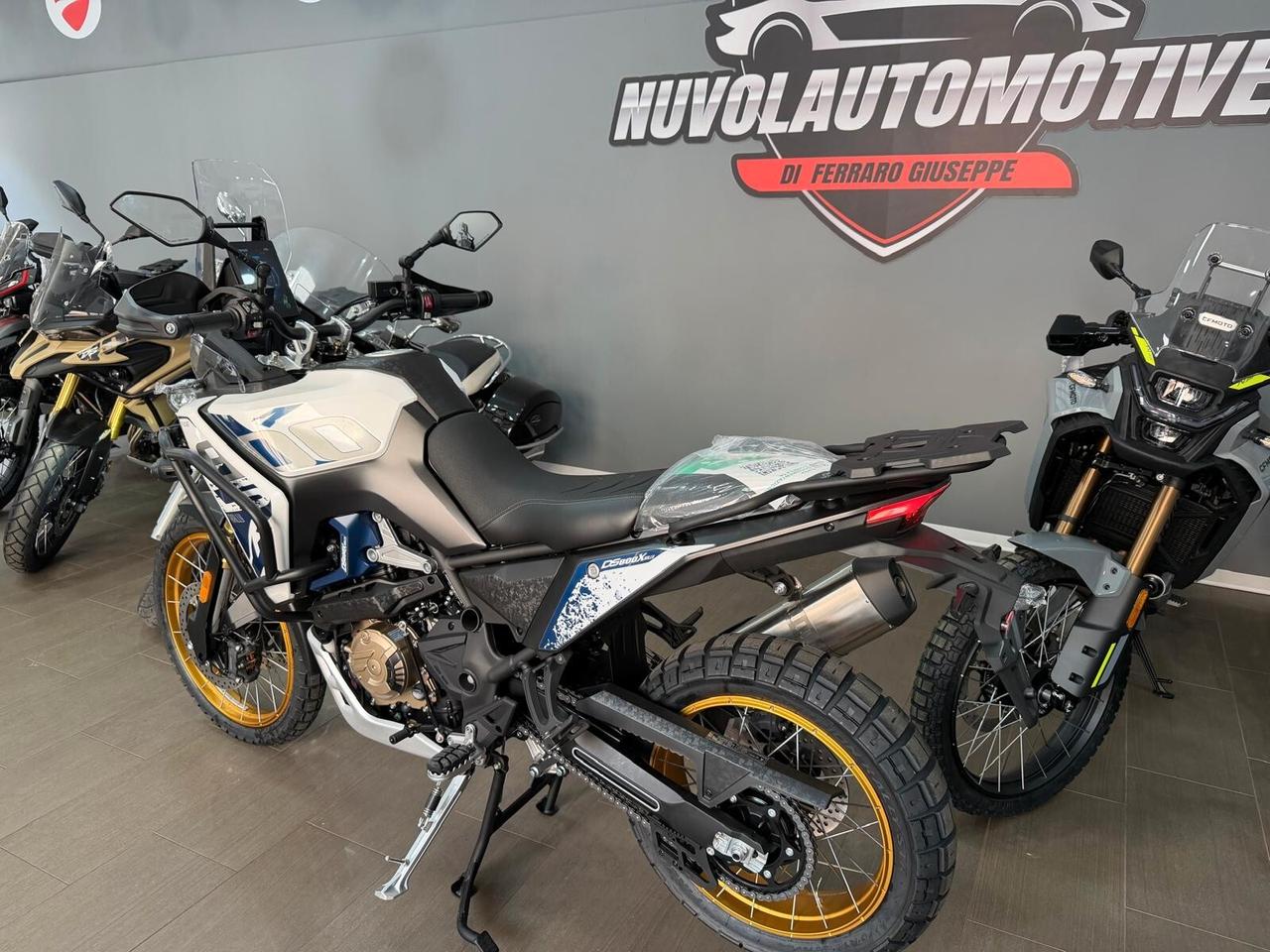 Voge Valico 800 glacier white a rate da 85 al mese