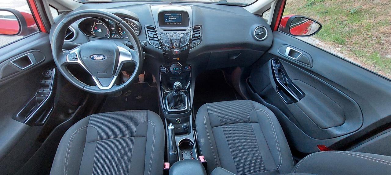FIESTA 1,4 GPL DI SERIE CASA MADRE TITANIUM NAVI TELEFONO LEGA IMPECCABILE FULL FULL