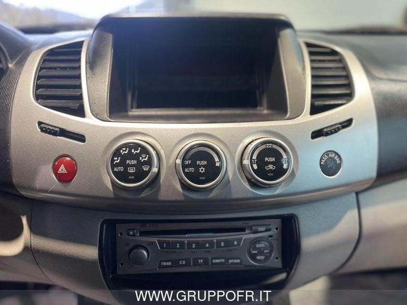 Mitsubishi L200 2.5 DI-D/178CV Double Cab Invite NO IVA PREZZO FINITO