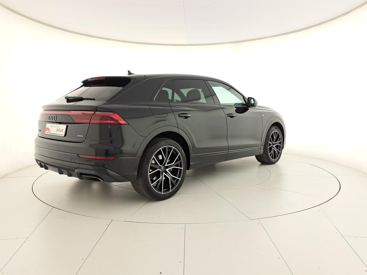 Audi Q8 3.0 tdi mhev s line edition quattro 286cv tiptronic