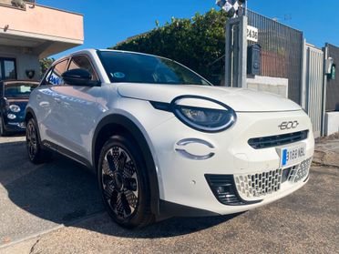 FIAT 600 Hybrid 110 CV DCT La Prima