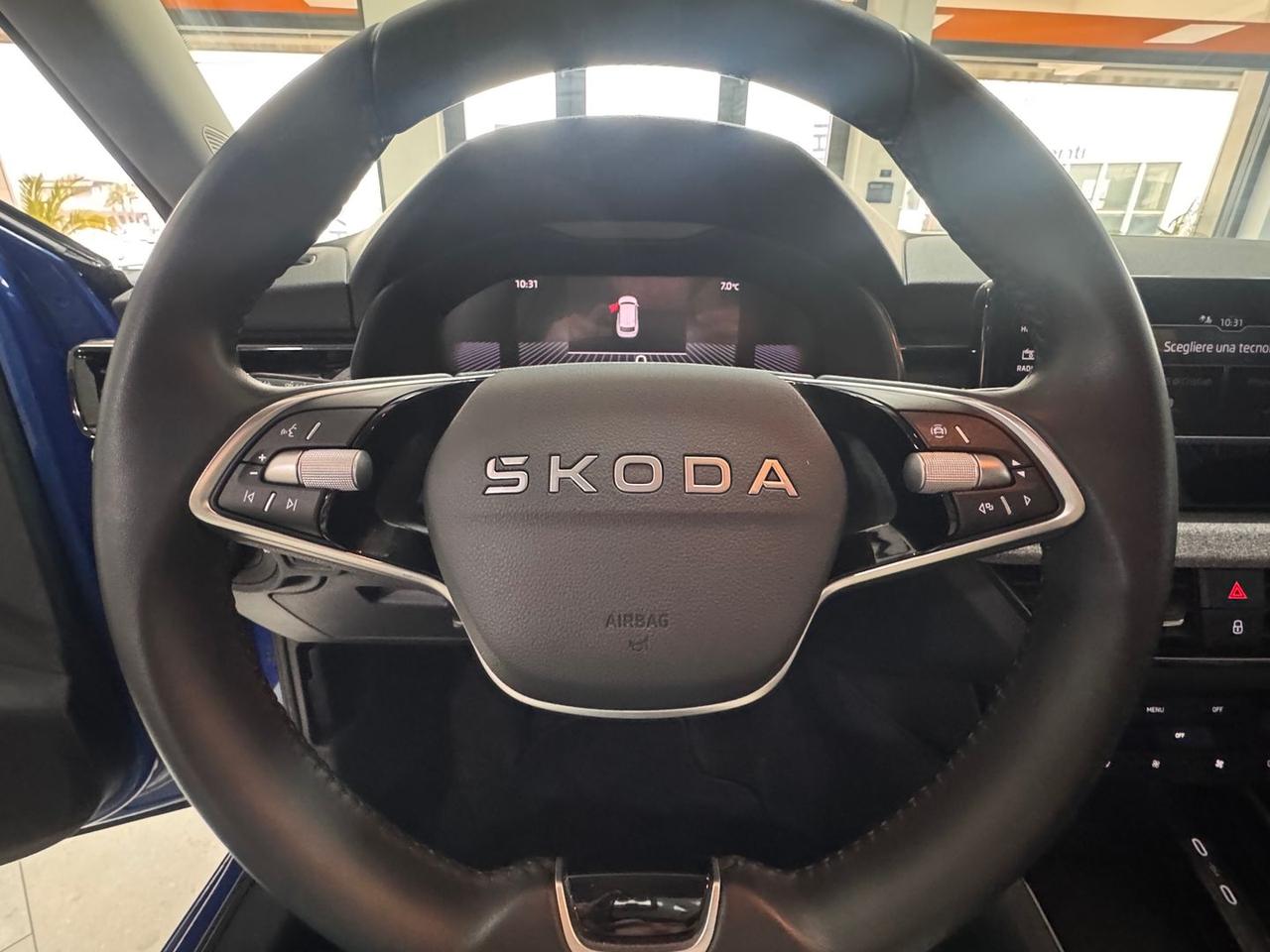 Skoda Kamiq Black Dots 1.0 TSI #8717