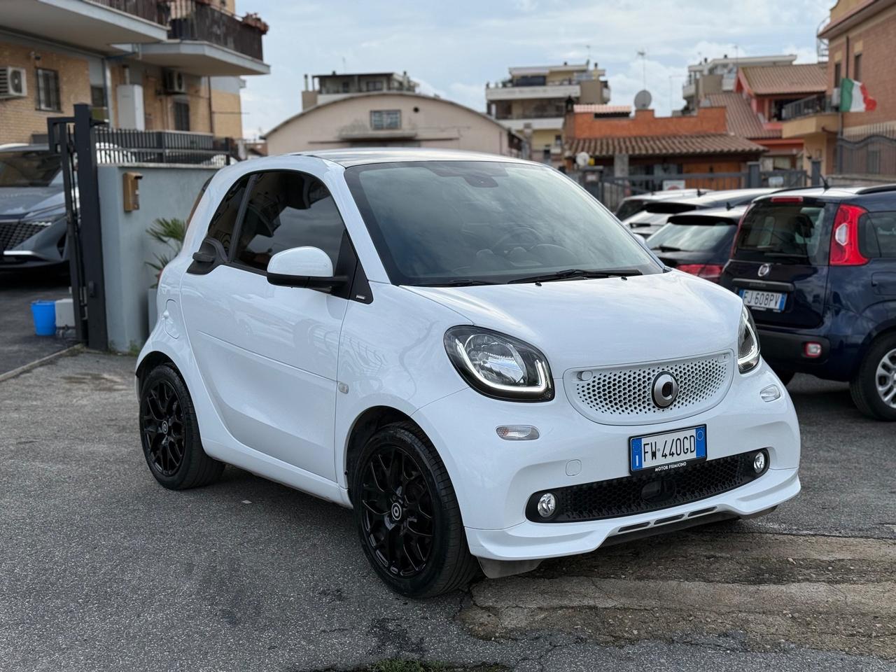 SMART FORTWO 70 SUPERPASSION TWINAMIC