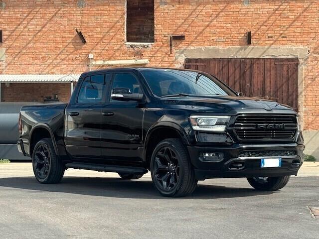 DODGE RAM 1500 CREW CAB 5.7L V8 BIG HORN NIGHT EDITION 4x4